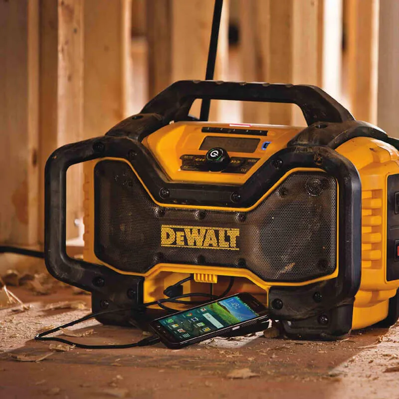 Зарядное устройство DeWalt DCR027