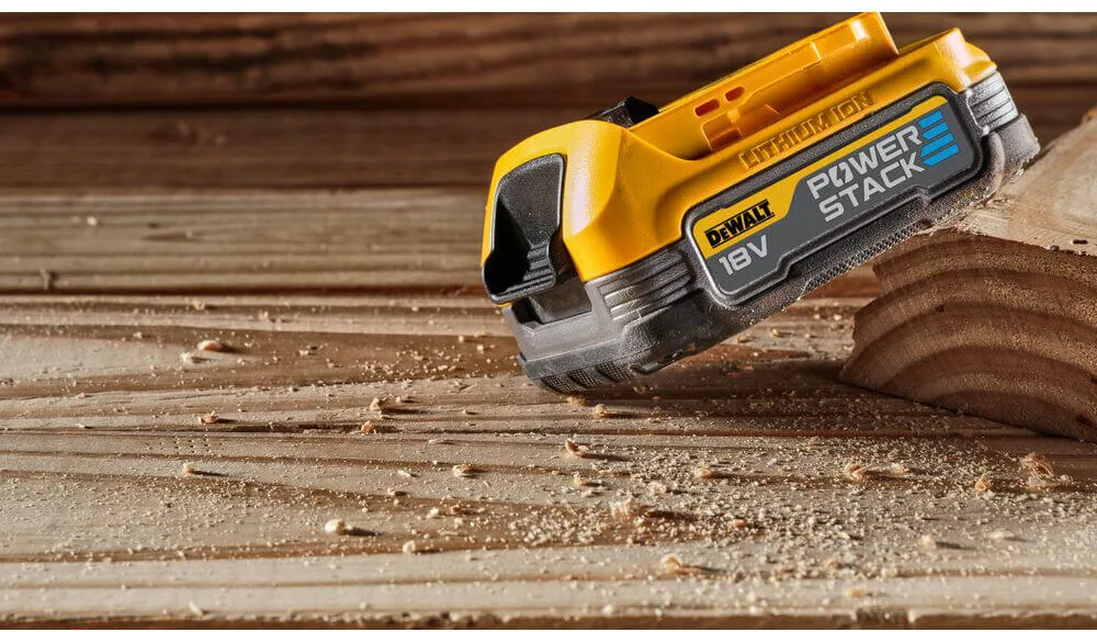 Набор аккумуляторных батарей PowerStack DeWALT DCBP034E2
