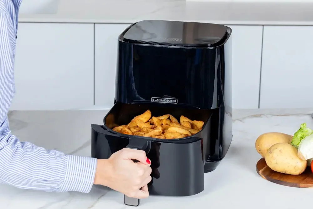 Аэрогриль BLACK+DECKER BXAF5000E