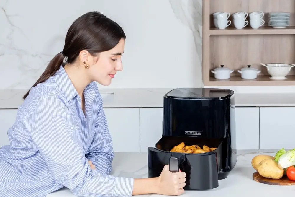 Аэрогриль BLACK+DECKER BXAF5000E