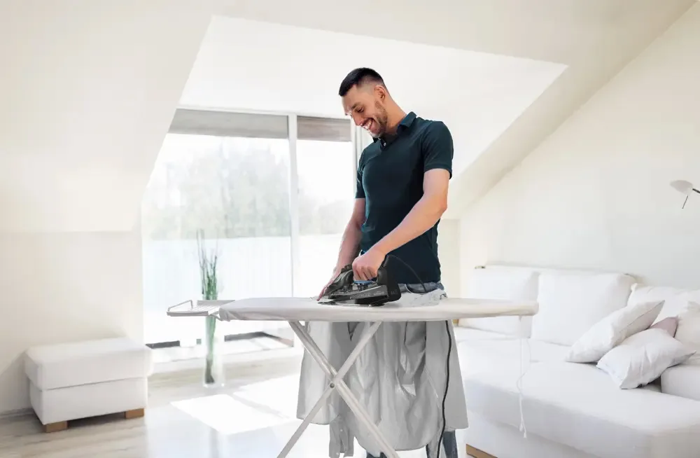 Праска BLACK+DECKER BXIR2805E