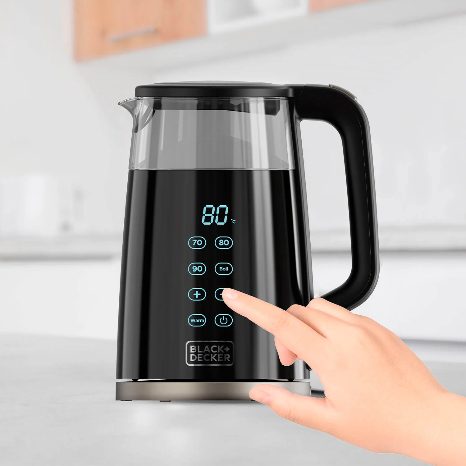 Электрический чайник BLACK+DECKER BXKE2206E