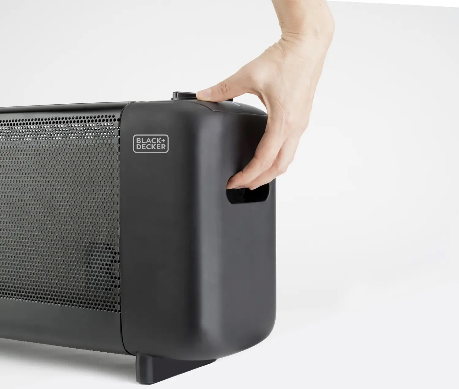 Электрический обогреватель BLACK+DECKER BXMRA1500E