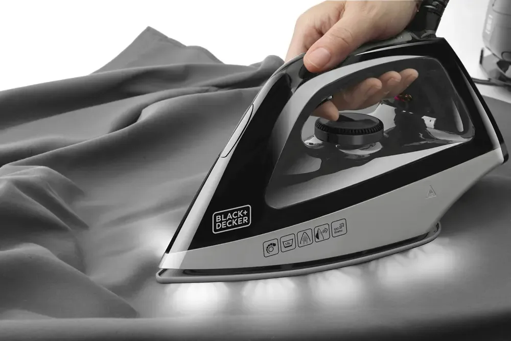 Парогенератор BLACK+DECKER BXSS2200E