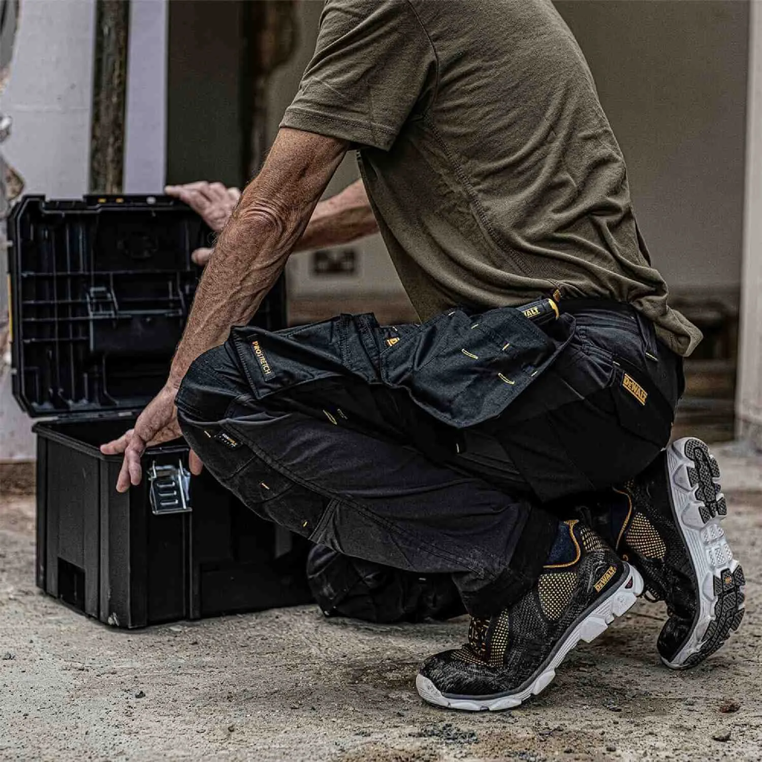 Брюки MEMPHIS DeWALT DWC147-004-3031