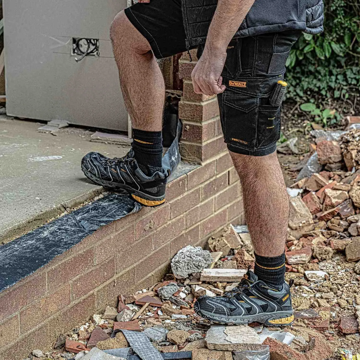 Рабочая обувь CUTTER DeWALT DWF50091-126-8