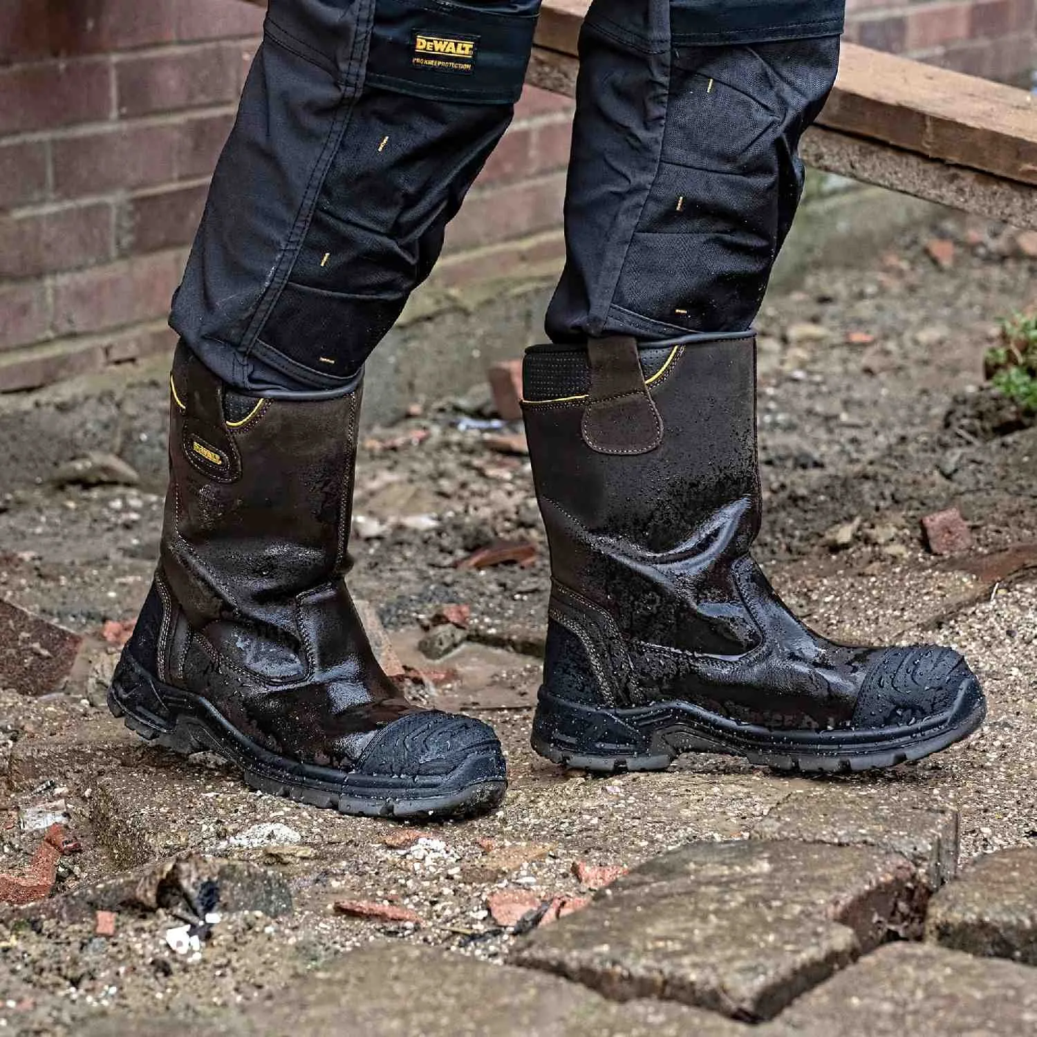 Рабочая обувь MILLINGTON DeWALT DWF50202-104-8